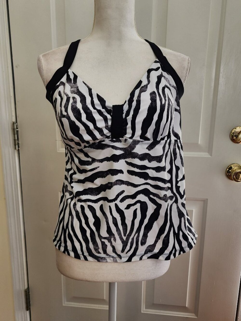 NWT South Point Women's Zebra Print Tankini Top Size 12
